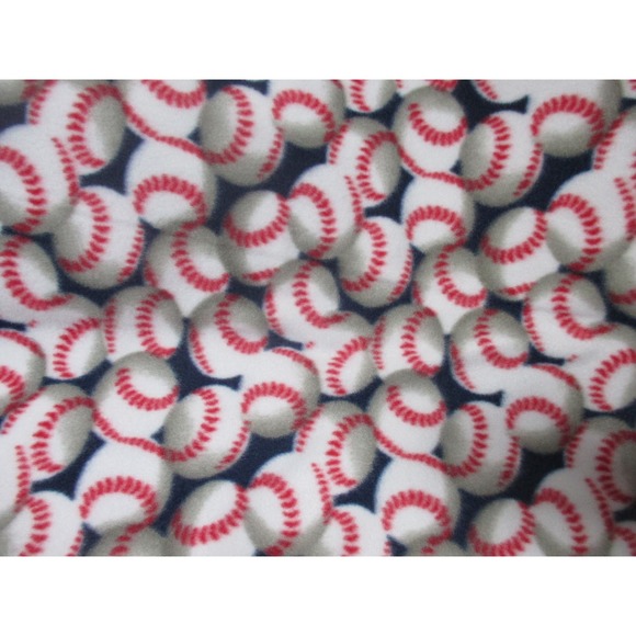 Baseball fleece blanket, nursery blanket, baby blanket, toddler bedding - Picture 4 of 4